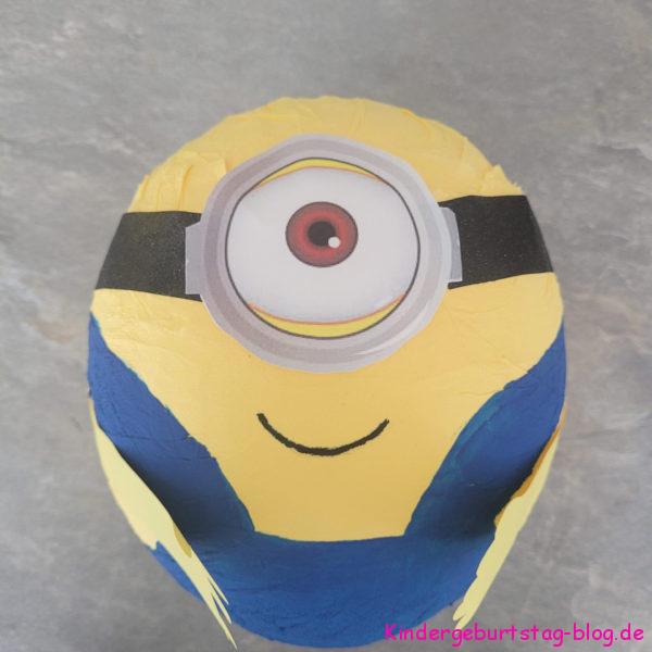 Minion aus Ballon