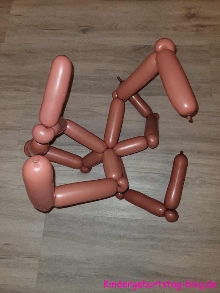 Spinne aus Ballons