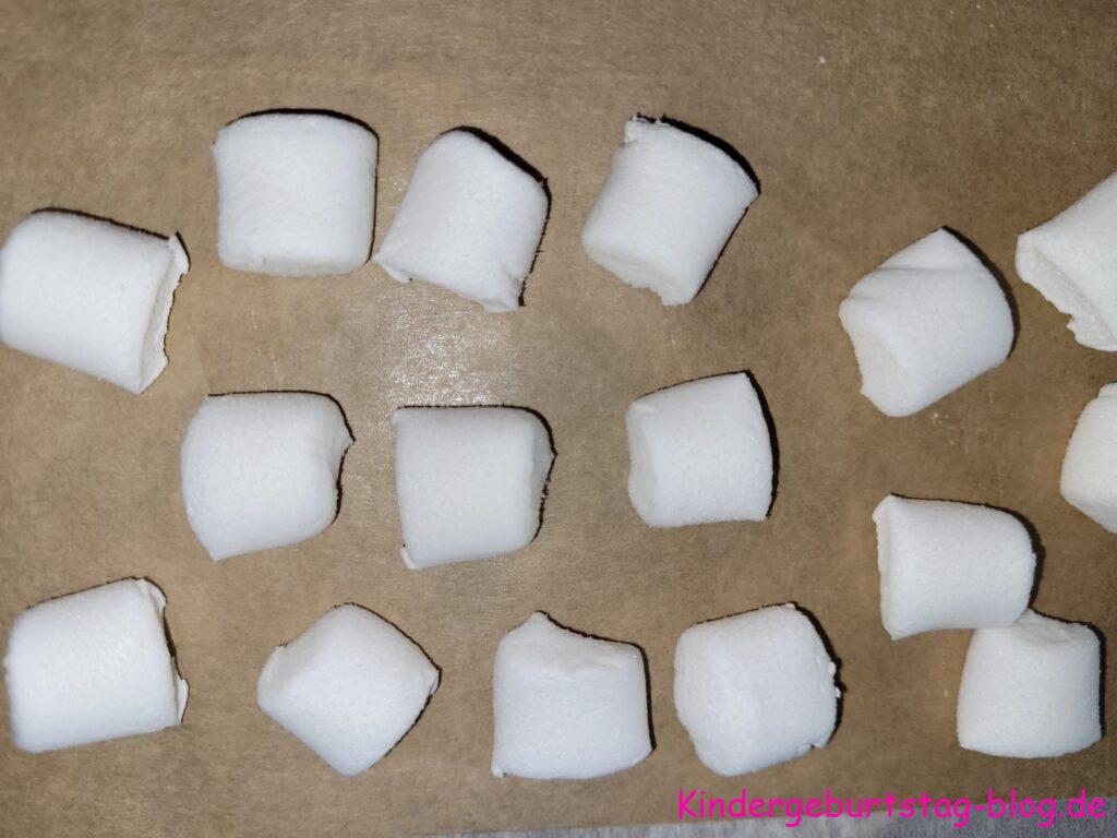 Marshmallow Cake Pops