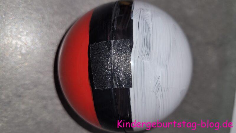 Pokéball basteln